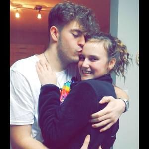 Meet your Posher, Savannah